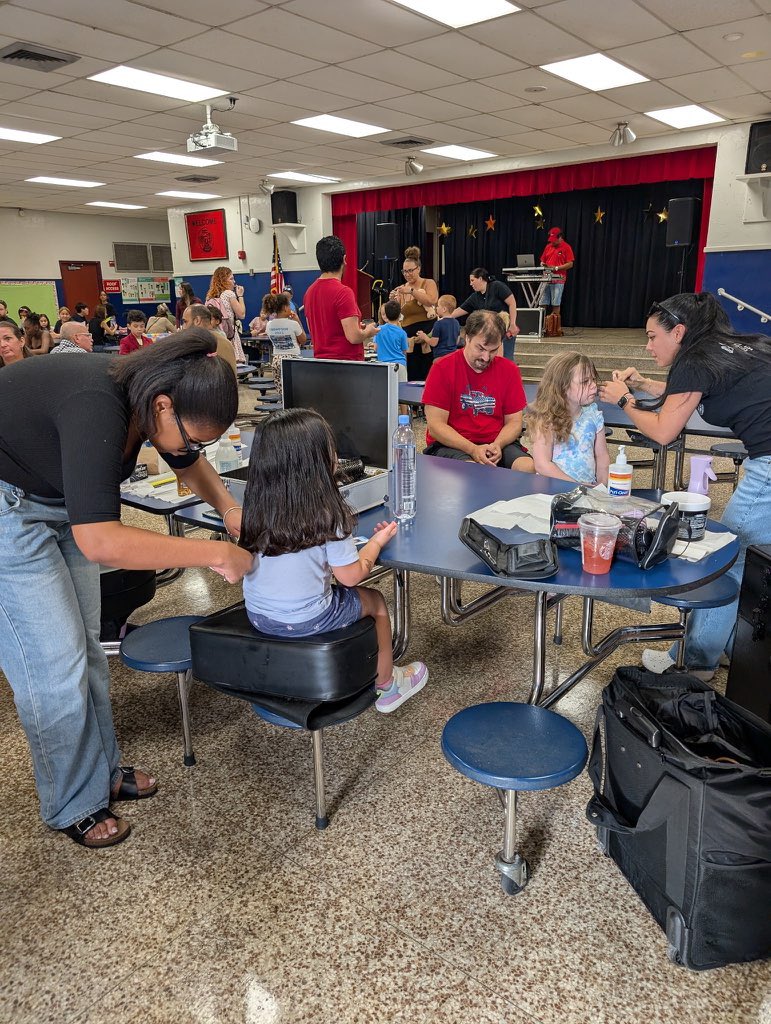 Sheridan Technical (@sheridan_tech) on Twitter photo Our amazing Barbering students gave back today in style at <a href="/SheridanHillsE/">Sheridan Hills ES</a> with back-to-school haircuts to help students start the year feeling confident and sharp.💈✂️ #SheridanTech #Barbering Our amazing Barbering students gave back today in style at <a href="/SheridanHillsE/">Sheridan Hills ES</a> with back-to-school haircuts to help students start the year feeling confident and sharp.💈✂️ #SheridanTech #Barbering
