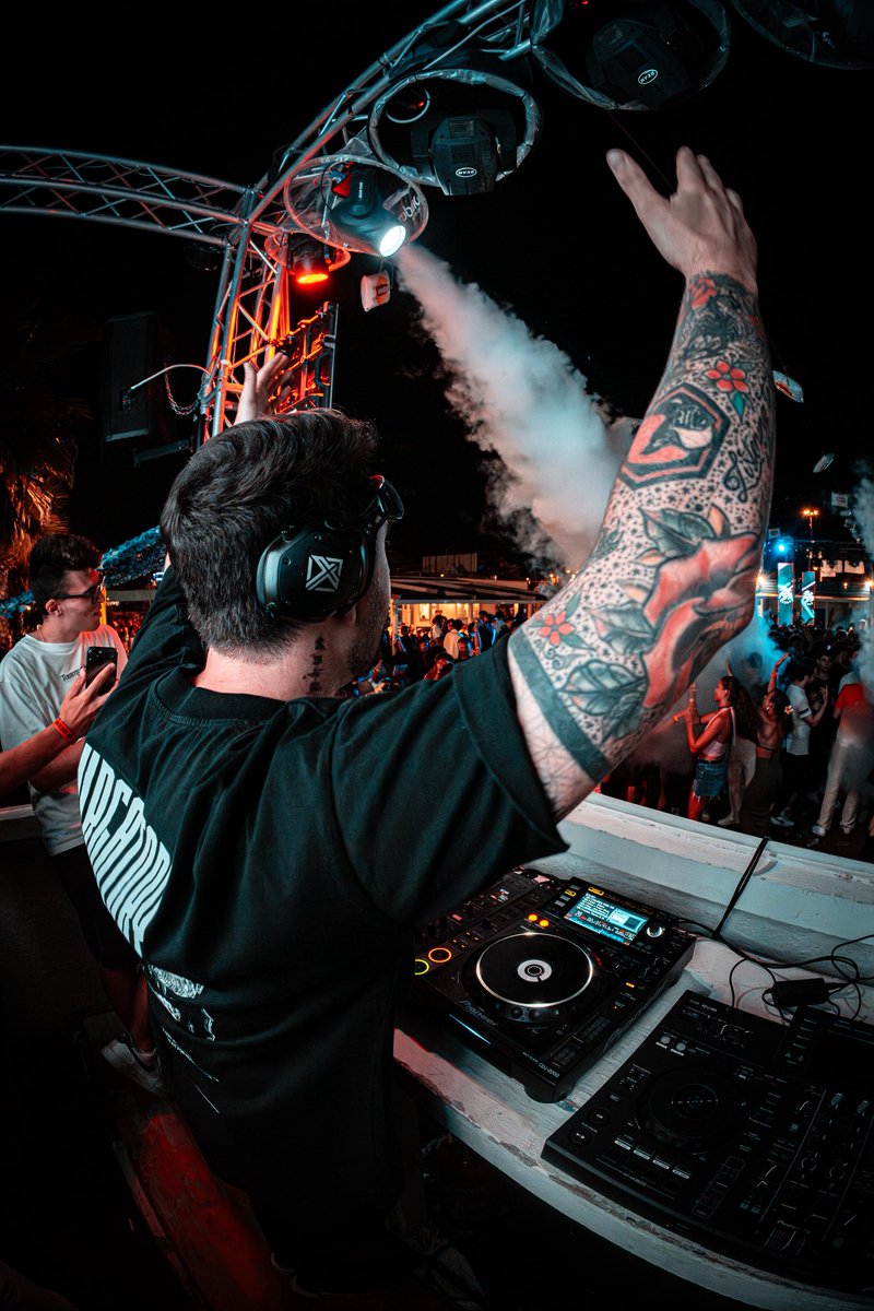 The vibes here are incredible 🤯 Thanks Riccione for last Saturday and last Monday, let’s do it one last time this season next Monday, so make sure you don’t miss it 🔥🇮🇹