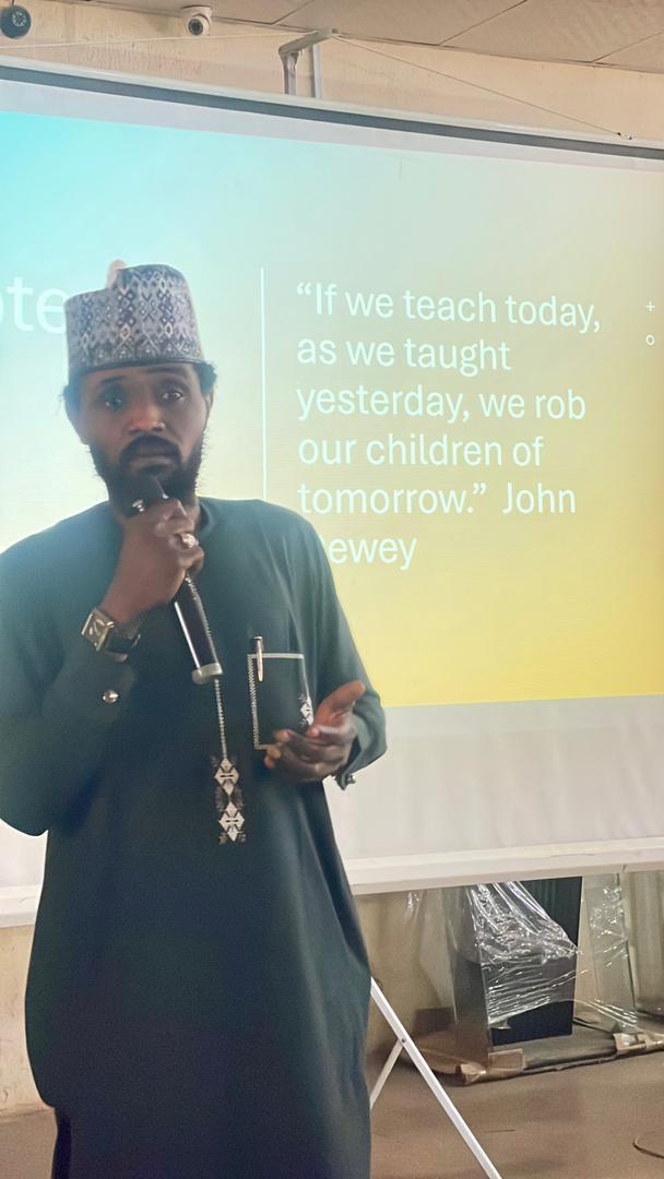 useeboss's tweet photo. Just wrapped up a powerful ToT session at the Entrepreneurship Centre!
I led as Project Manager &amp; facilitated sessions on Innovation Pedagogy + EdTech for Entrepreneurial Learning.
Proud to support the next wave of changemakers! 🇳🇬
#Innovation #Entrepreneurship #Leadership #ToT https://t.co/T0LOnTMXnL