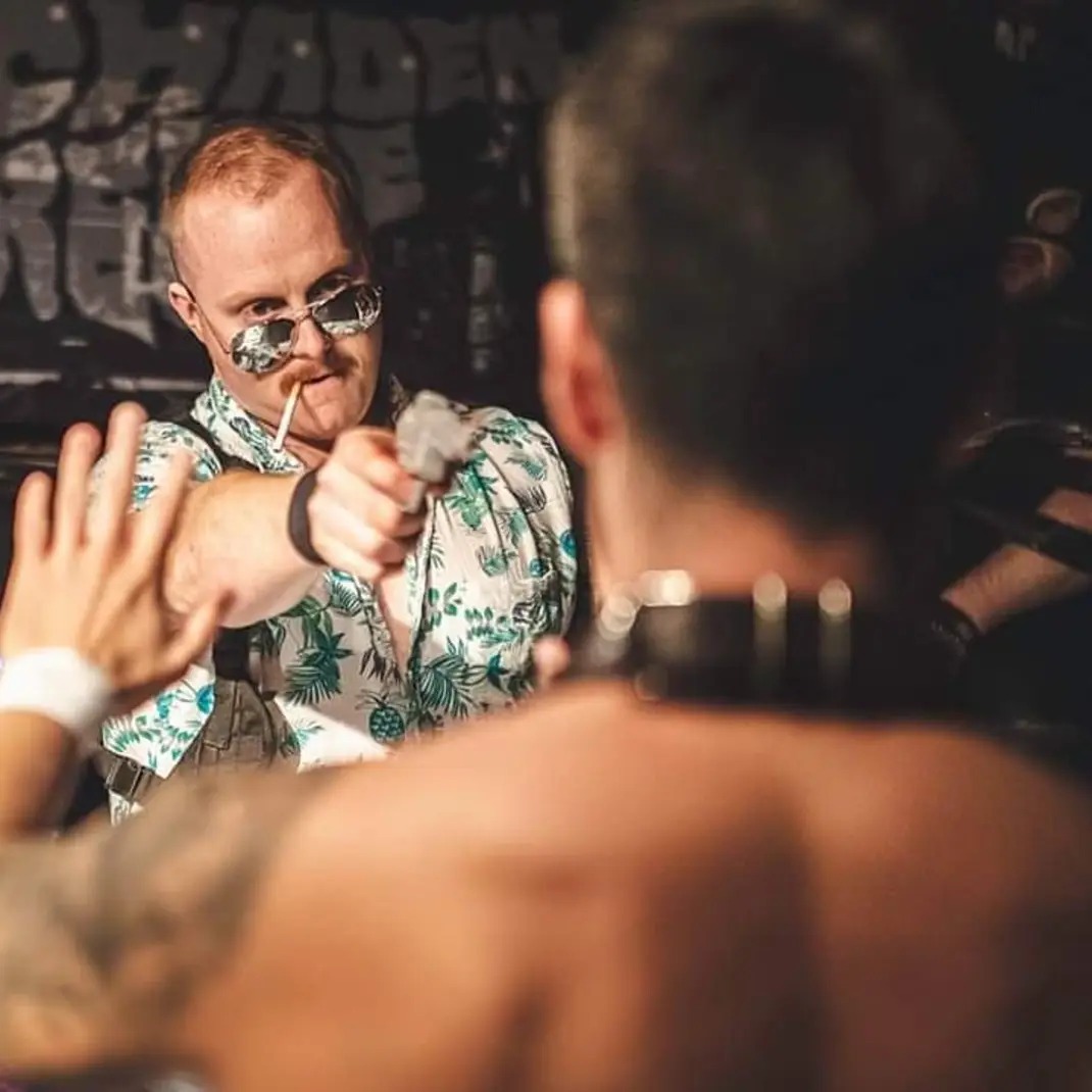 imsomunny's tweet image. We've had some weird times