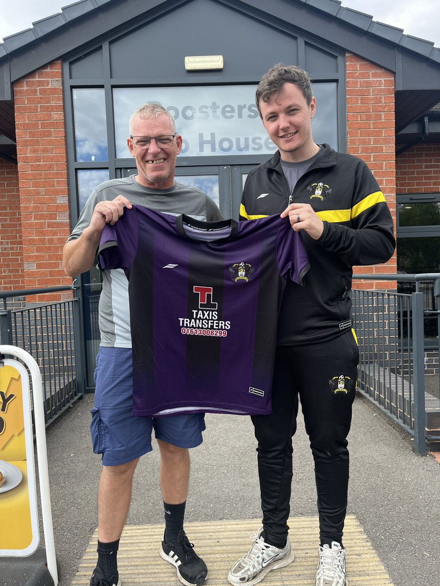 🚕 RETURNING SPONSOR 🚕

We are happy to welcome back Taxis Transfers, they will now be our Away Kit Sponsor for the upcoming season. A local taxi company who have been with us since day 1.

Thanks for continuing to support us!

#UTE🎗