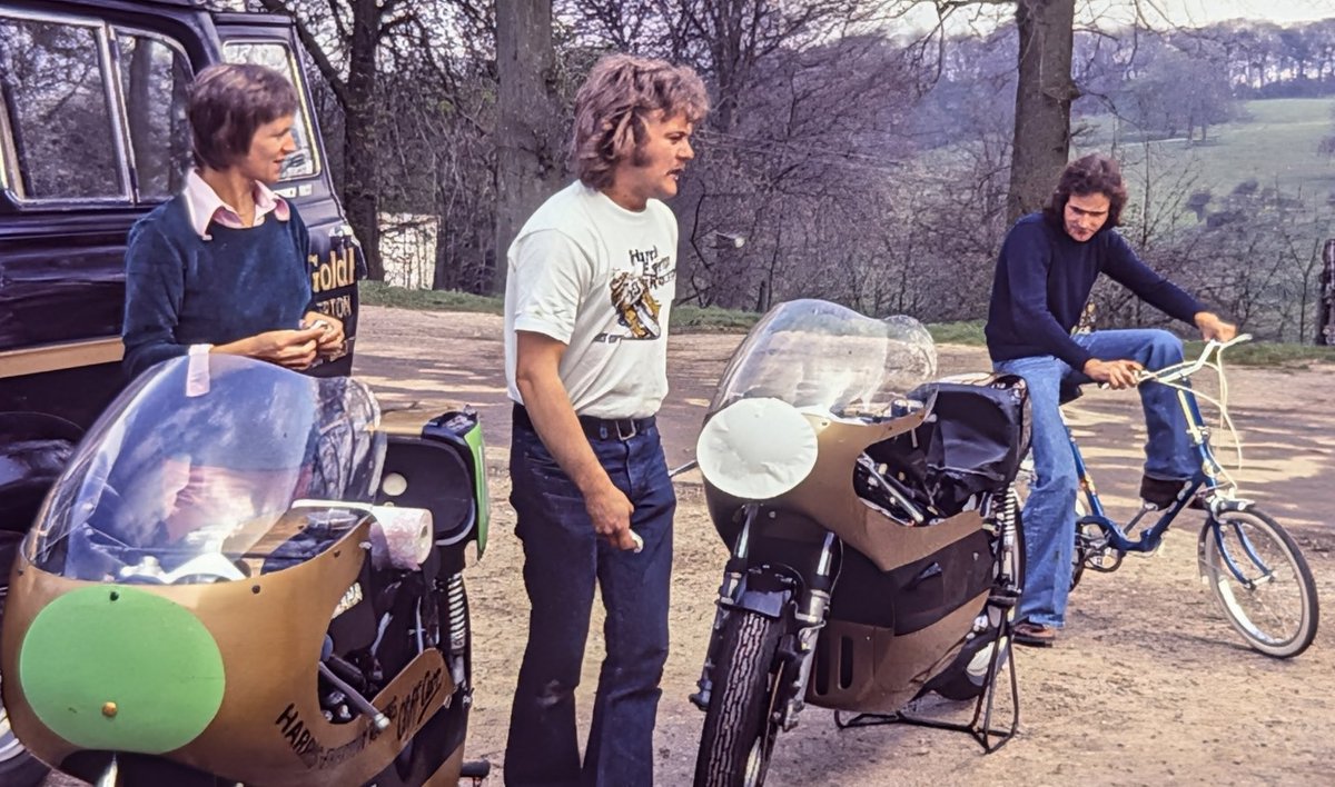 #FridaySheene