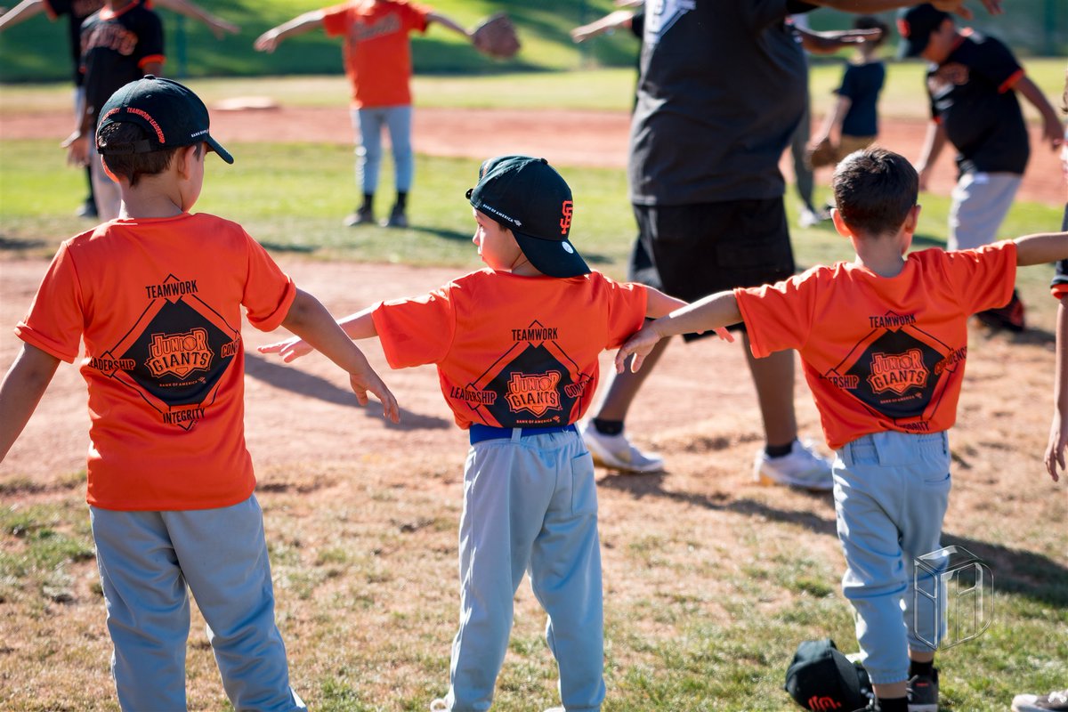 🌟 Today, let’s celebrate the simple joys, kindness, and connection that unite us! In our resilient and diverse city, we can uplift one another💪 Join us in making a difference share a smile, lend a hand, or reach out today🤝 #SpreadPositivity #CityOfEastPaloAlto