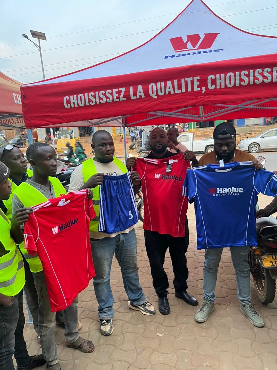 HaojueUg's tweet photo. 📣 Boda Boda Riders in Masaka!
Come through for “Bingwa wa ma Bingwa” at Kasana Playground 🎉
We’ve partnered with CBS FM to make it BIG for you!
🔥 Fun, Prizes, Freebies & More!
Don’t miss out!
#BingwaWaMaBingwa #MasakaRiders #CBSFM #BodaPower https://t.co/1VMti4L0Zg