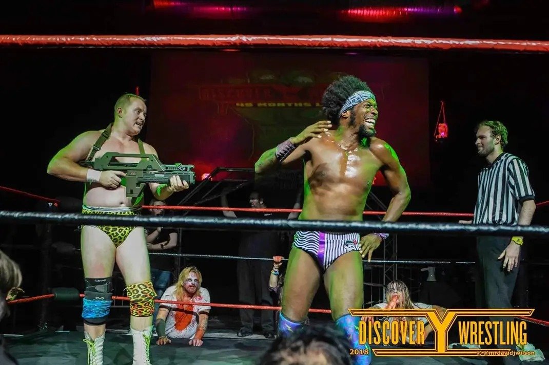 imsomunny's tweet image. We've had some weird times