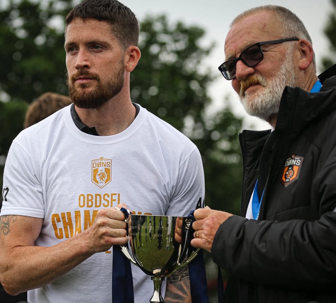 SC Thamesmead FC ๐ด๓ ง๓ ข๓ ฅ๓ ฎ๓ ง๓ ฟ (@scthamesmeadfc) on Twitter photo Sporting club Thamesmead are saddened to hear the passing of #MrOldSchool and would like to send our condolences to everyone at <a href="/sedonsfc/">*MIGHTY SE DรNS *</a> our thoughts are with you <a href="/DonStrapzy_/">DON STRAPZY *SE DรNS*</a> ๐ #Anything Sporting club Thamesmead are saddened to hear the passing of #MrOldSchool and would like to send our condolences to everyone at <a href="/sedonsfc/">*MIGHTY SE DรNS *</a> our thoughts are with you <a href="/DonStrapzy_/">DON STRAPZY *SE DรNS*</a> ๐ #Anything