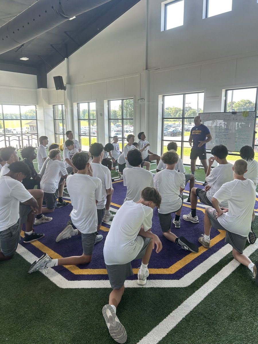 Smyrna_Baseball's tweet image. First day back to school and right back to work!! 💪🏼 @SmyrnaBulldog #OnlyOneSHS