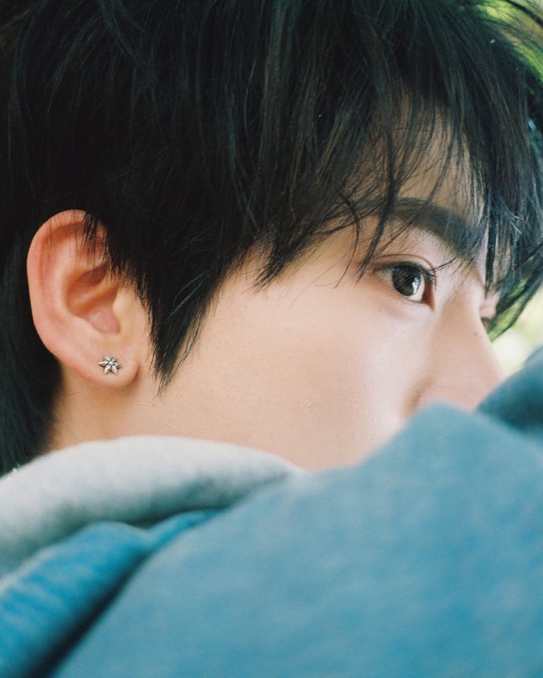 MOON BIN 写真集 楽天市場】【写真集】MOON BIN 2022 OFFICIAL PHOTO BOOK