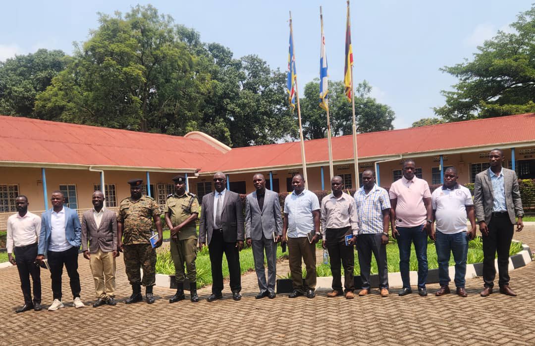The discussion focused on clarifying issues related to the management and conservation of the Bugoma CFR, with particular attention to the challenges currently affecting its governance. The visit was organised by the new RDC Kikuube Mr. Godwin Hangalia.