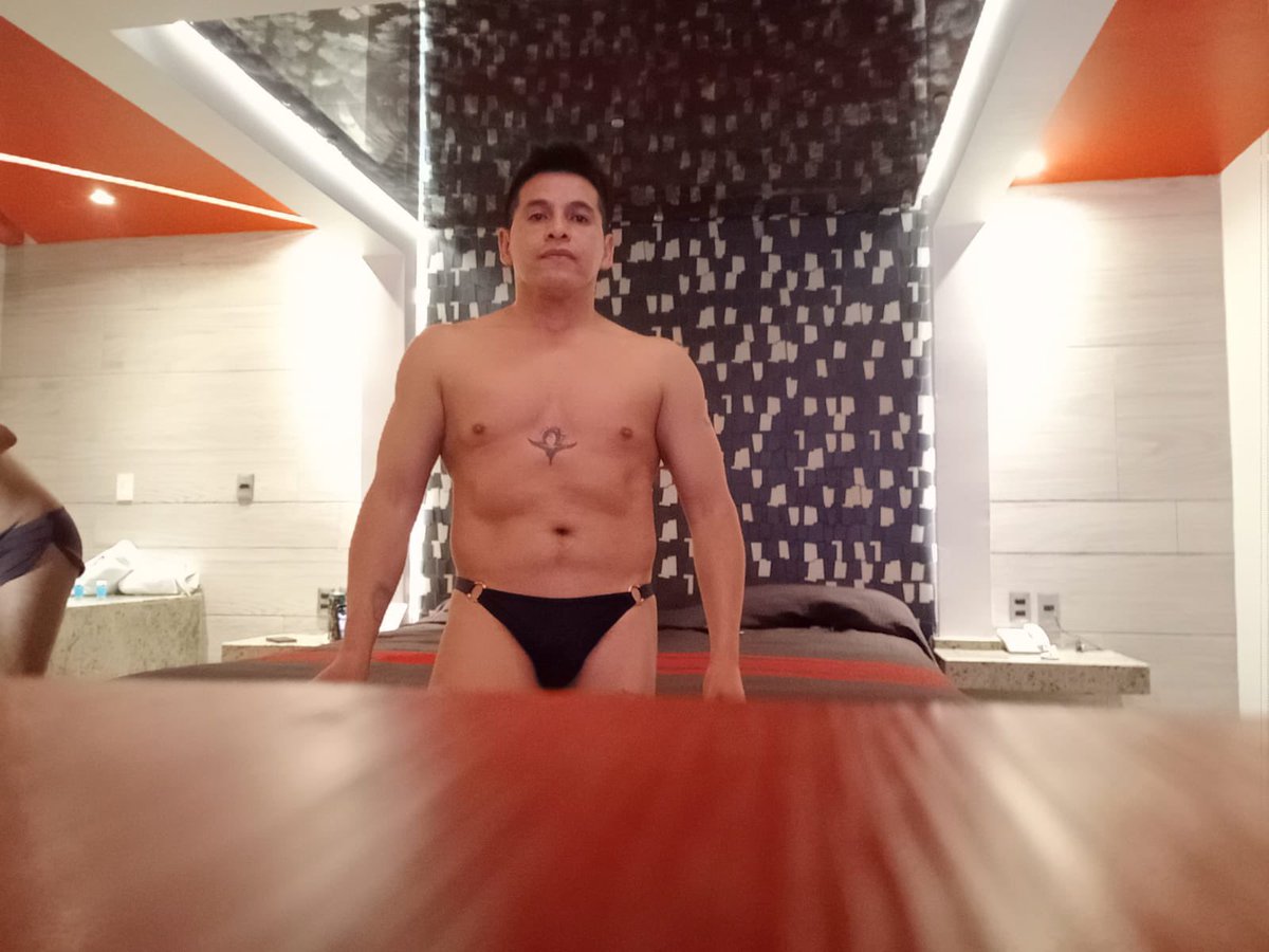Que delicia ya es viernes ! 😈🥵😈🥵