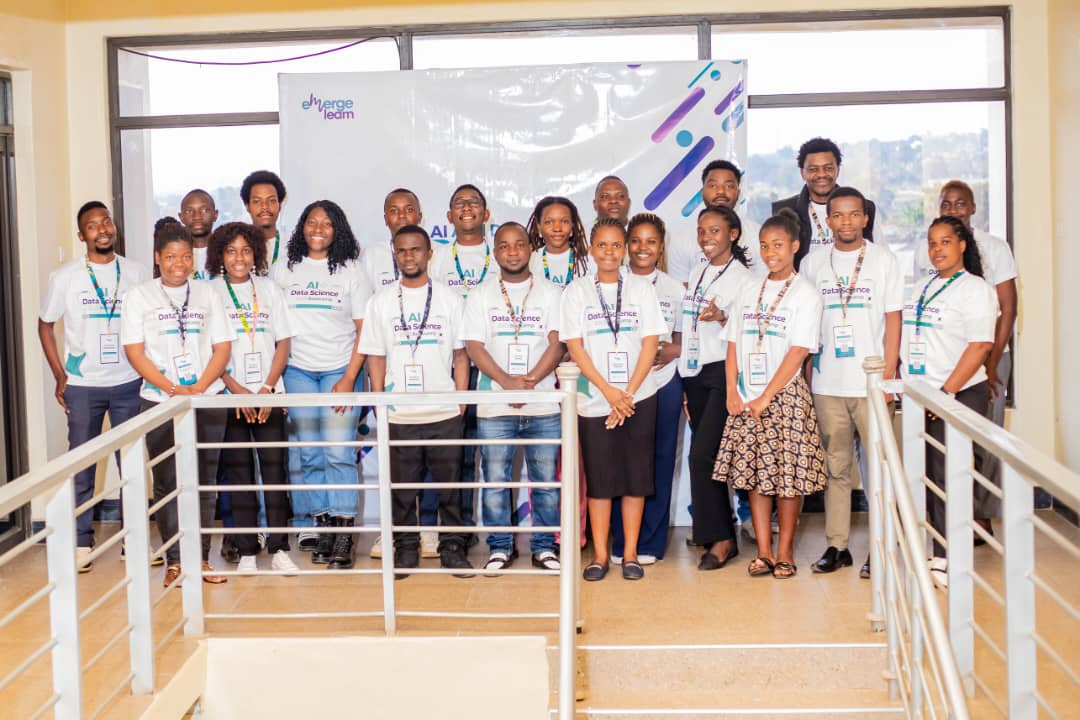 paulatsu2323's tweet image. Just wrapped up an impactful 3-day AI &amp;amp; Data Science Bootcamp 2025 by Emerge Livelihoods!
@MissJoa27 -MD’s message: “The future belongs to those who innovate.”
Facilitator #WizaMsuku: “We’ve only just begun unlocking Africa’s data potential.”

 #AIDataScience #EmergeLearn