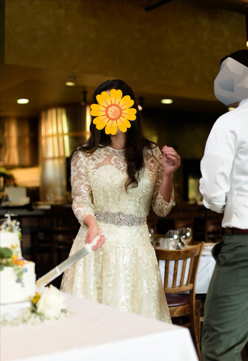 Sure, I'll ring poast, but don't get mad when I say that I asked for "no gemstone pls" and opted out of the whole engagement ring altogether bc I knew my outdoorsy self wouldn't wear that anyway.

So this was the perfect ring for me 💛⛰️💅