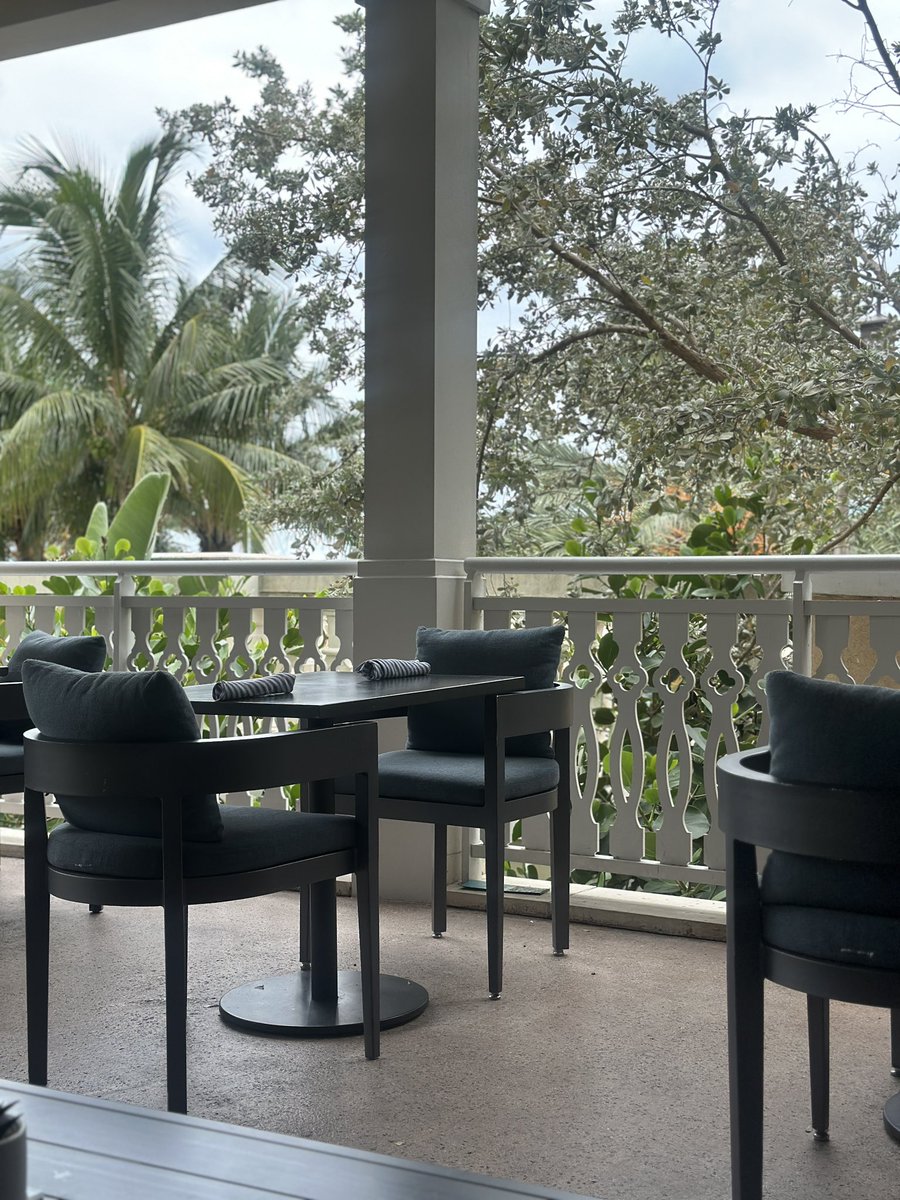 Ian Jakovan Dunlap tweet media