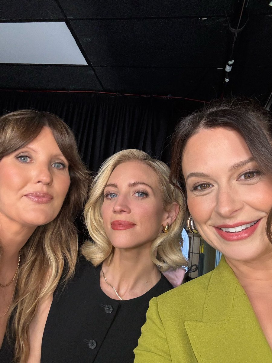 Rebecca Cutter (@rebeccacutter_) on Twitter photo Hanging with my baby girls on <a href="/etnow/">Entertainment Tonight</a>
Love these Hunting Wives who are not on Twitter- Brittany Snow and Katie Lowes 👯♀️ Hanging with my baby girls on <a href="/etnow/">Entertainment Tonight</a>
Love these Hunting Wives who are not on Twitter- Brittany Snow and Katie Lowes 👯♀️