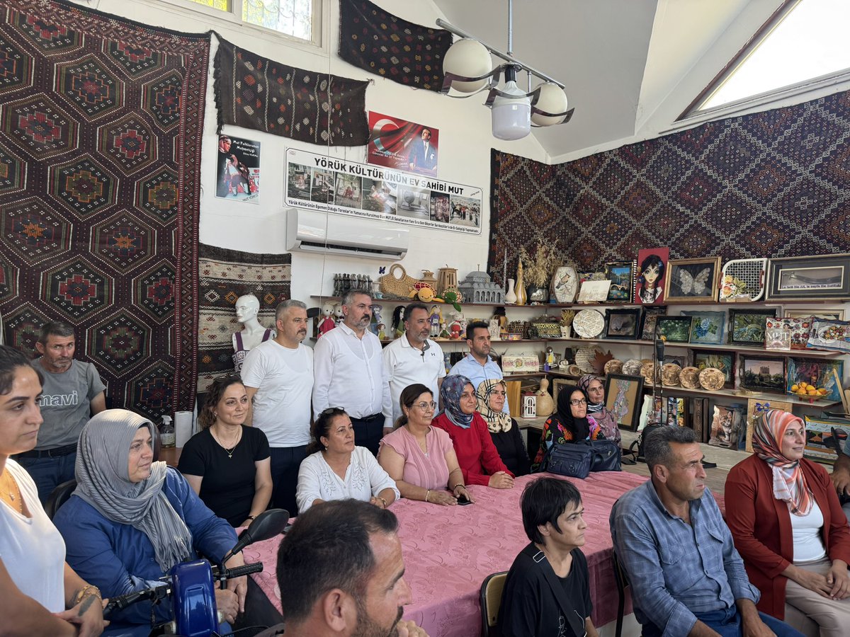 🇹🇷 TÜRKİYE YÜZYILI BULUŞMASI

Türkiye Yüzyılı Buluşmaları kapsamında, büyük coşku ve heyecanla;
AK Parti Konya Milletvekilimiz Sn. Mustafa Hakan Özer, İl Başkan yardımcımız Muammer Ağaçayak’ı İlçe koordinatörümüz Hüseyin Soyer i Mut ilçemizde misafir ettik.

📍 Ziyaretlerimiz