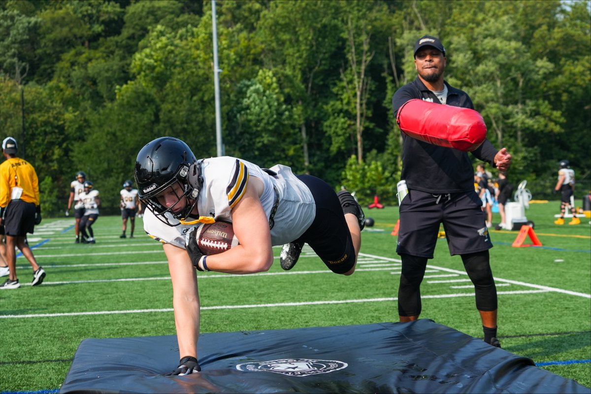 Flyin' into Friday......
#GohTigers | #ARETE