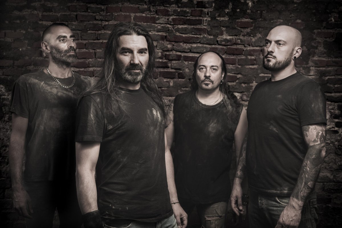 Irreverence desata la potencia de "no-frills", primer adelanto de su nuevo álbum cuarteldelmetal.com/noticias/2025/…