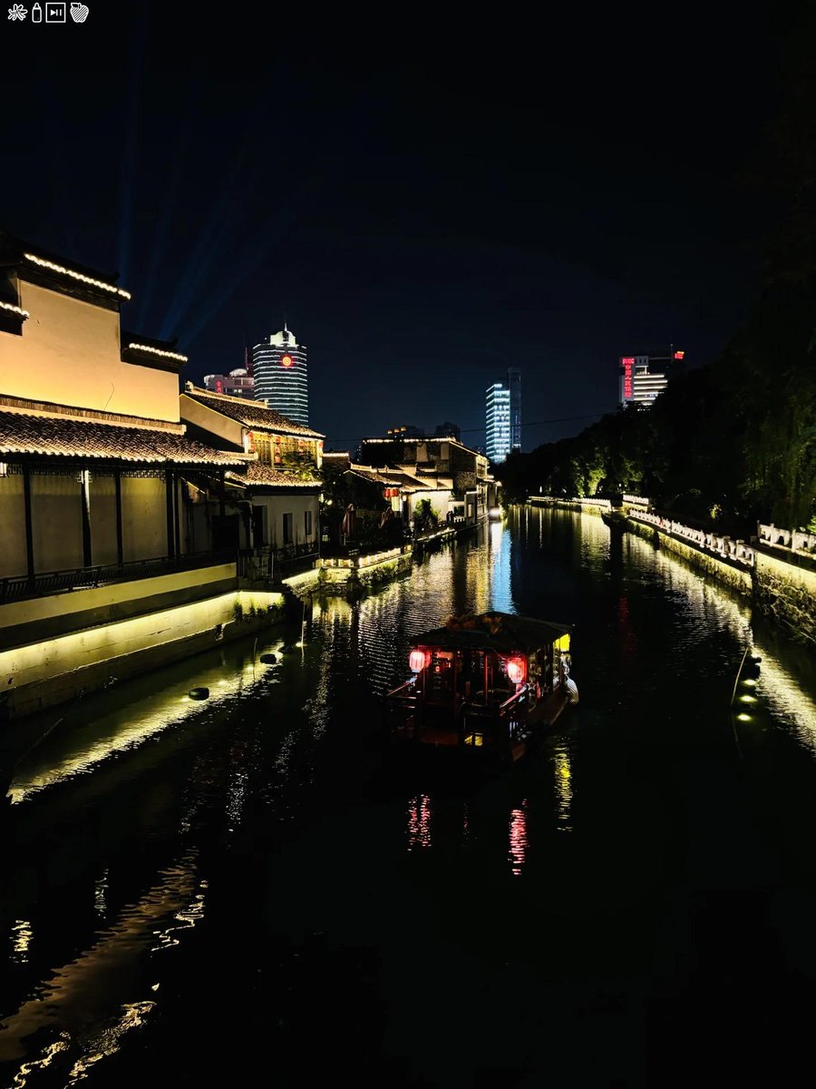 Too imagine guy price bed wall.🧡🕎👅46779