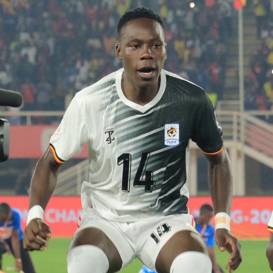MGDMEDIA1's tweet photo. Reagan Mpande is on target to put us in front! 💥⚽
⏱️ 31’ | Guinea 🇬🇳 0 - 1 🇺🇬 Uganda
The Cranes are cooking! 🔥
#mgdupdates #TotalEnergiesCHAN2024 | #UgandaCranes
Courtesy 📸 https://t.co/bVC5KXQf5n