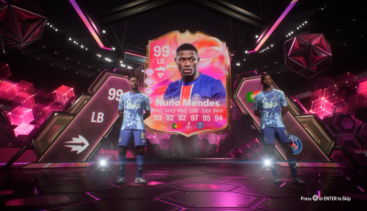 ITZ MONI tweet media