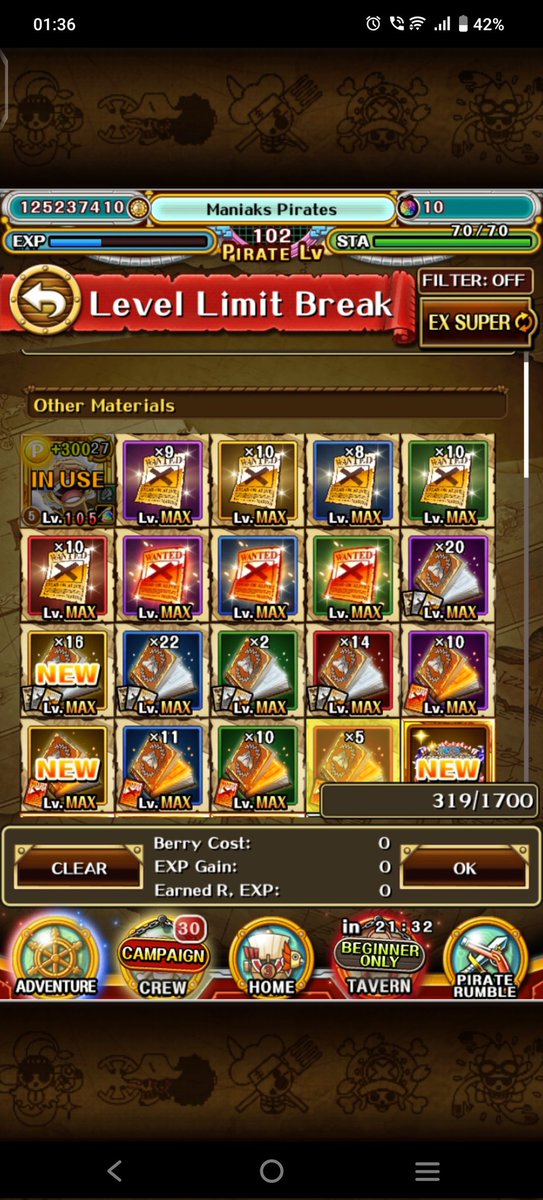 aimaniac19's tweet photo. @ONE_PIECE_TC Sorry to ask here... I'm new, but how do I get rid of that 'in use', I try to rid him from the crew and still there. https://t.co/7rIYtrvF9Y