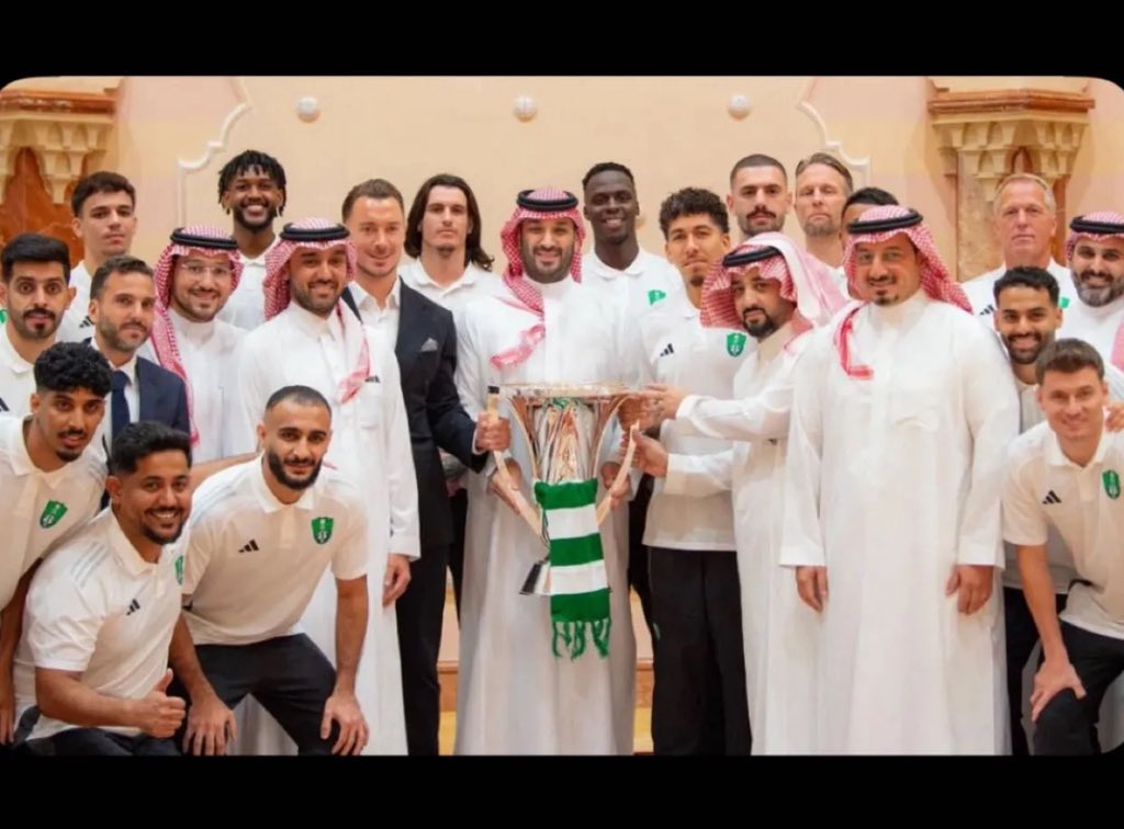 #جمهور_الاهلي_يطالب_بالمحور