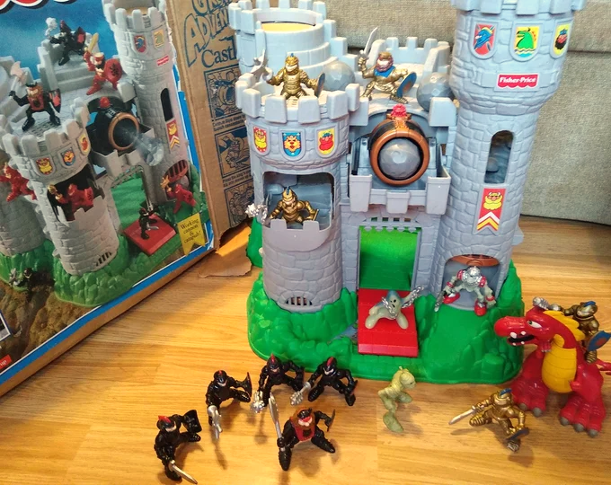 NostalgiaFolder's tweet photo. Fisher-Price Great Adventures Castle (1994) https://t.co/48OLdz4SxV