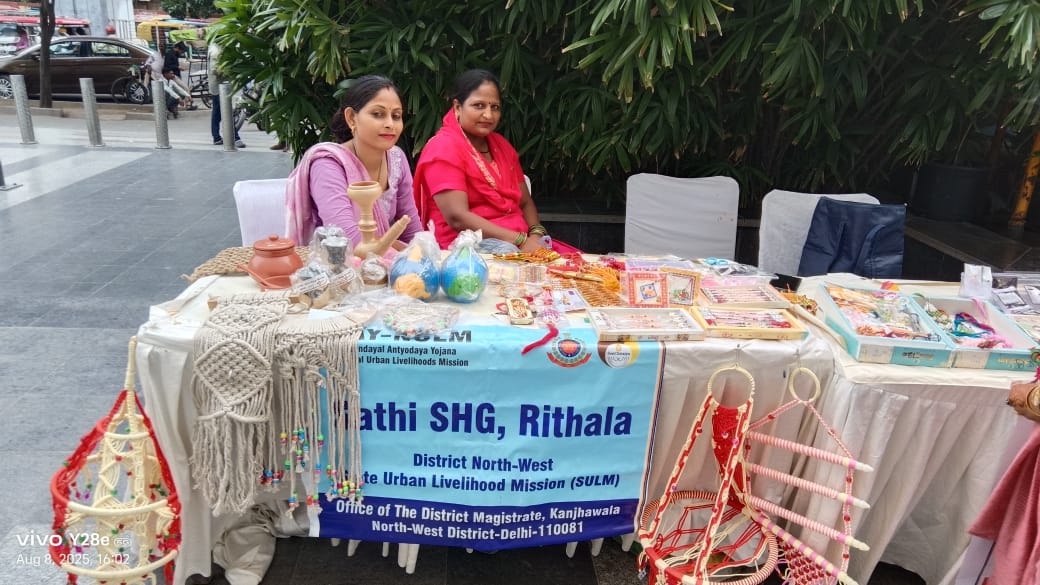 cmmunorthwest's tweet photo. "Empowering women, DJAY(S)NULM at a time! 🌟 With the support of District Administration North West,our SHG stalls at various malls saw great sales & enthusiasm!
@SULM_Delhi @dmnorthwest #SHG #rakshabandhan #DistrictAdmin" https://t.co/Rh4riY0MFC