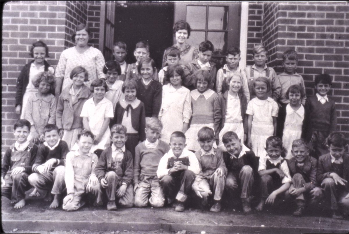 FCSArchives's tweet photo. Anyone interested in taking a field trip across Europe and South Asia? These Fulton students did just that in 1937 - and never left the classroom. See more at https://t.co/64XsSRpojV @FCSocialStudies @EricaFox_EdD @RebeccaSWms @gahumanities @FultonCoSchools https://t.co/Fhiva8U83g