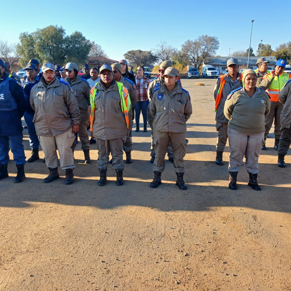 SAPoliceService's tweet photo. #sapsNW #OperationBasadi, led by the District Commissioner was conducted today in Greater Mahikeng. The operation was preceded by a parade attended by converging of members from different stations and units such as Flying Squad, K9, VCIU, and POP. Prior to dispersing for performance of their duties, the District Commissioner, Major General Mmatlhapi Mmolawa, addressed members. She encouraged female law enforcement officers to emulate and be perfect examples of the women who fought for liberation. She further urged members to look after and protect one another.
Actions that included roadblocks were executed along R49 and R503 roads. #WomenInPolicing ML