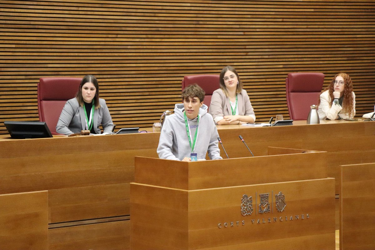 Consell Valencià de la Joventut tweet media