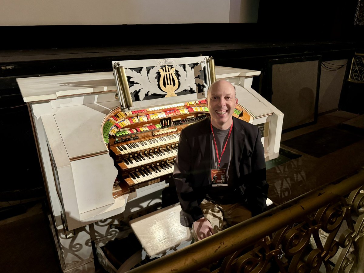 CitizenScreen's tweet photo. Maestro Ben Model preparing to accompany his first set of silents at #CapitolFest @silentfilmmusic https://t.co/AGIs6cCu2b