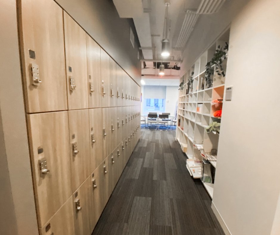 Modern, modular, and media-ready 🎬📡

This television studio workspace combines streamlined design with practical solutions — from sleek locker corridors to light-filled meeting zones and executive-ready conference rooms.

Proudly #BuildingYourFutureToday.

#OfficeRenovation