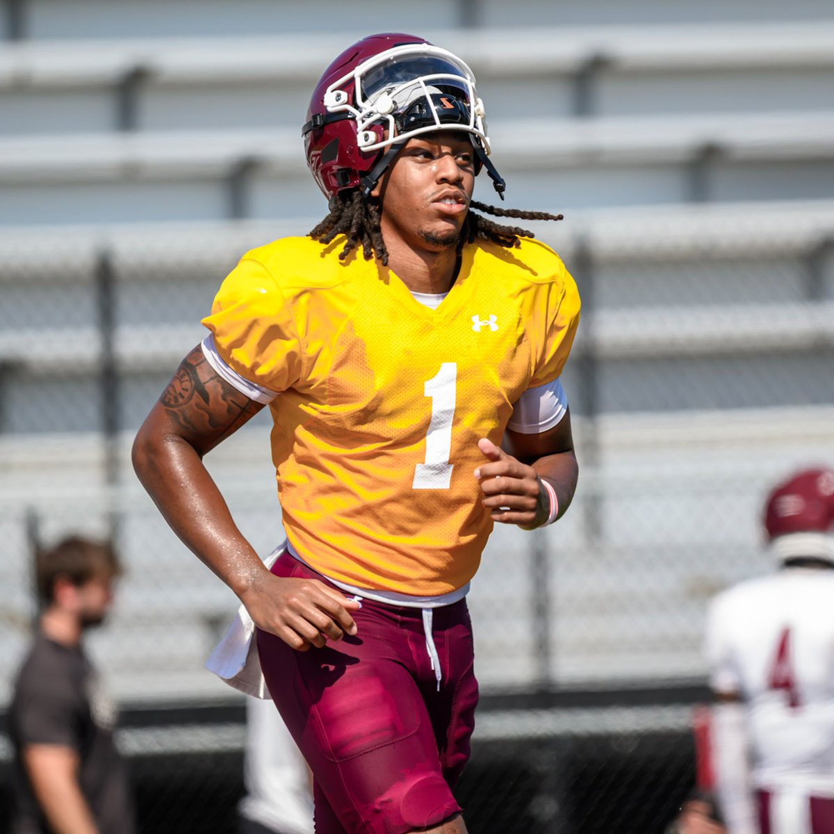 Luke Martin (@_lukepmartin) on Twitter photo .<a href="/salukiradio/">Saluki Sports Network</a> Football Fall Camp podcast is up! <a href="/CoachPatPoore/">Pat Poore</a> , <a href="/mtrude57/">Mike Trude</a> join me to dive into each position group on offense.
Plus, our defensive line preview with <a href="/theDariusDavis/">Darius Davis</a>, <a href="/JakeParrella/">Jake Parrella</a>, <a href="/DonnieWingate89/">Donnie Wingate</a>, <a href="/camronomiller/">Camron</a>, and <a href="/bfleurima55/">Bernadin Fleurima Jr.🇭🇹</a>.
📻saluk.is/FallCampPodcas… .<a href="/salukiradio/">Saluki Sports Network</a> Football Fall Camp podcast is up! <a href="/CoachPatPoore/">Pat Poore</a> , <a href="/mtrude57/">Mike Trude</a> join me to dive into each position group on offense.
Plus, our defensive line preview with <a href="/theDariusDavis/">Darius Davis</a>, <a href="/JakeParrella/">Jake Parrella</a>, <a href="/DonnieWingate89/">Donnie Wingate</a>, <a href="/camronomiller/">Camron</a>, and <a href="/bfleurima55/">Bernadin Fleurima Jr.🇭🇹</a>.
📻saluk.is/FallCampPodcas…