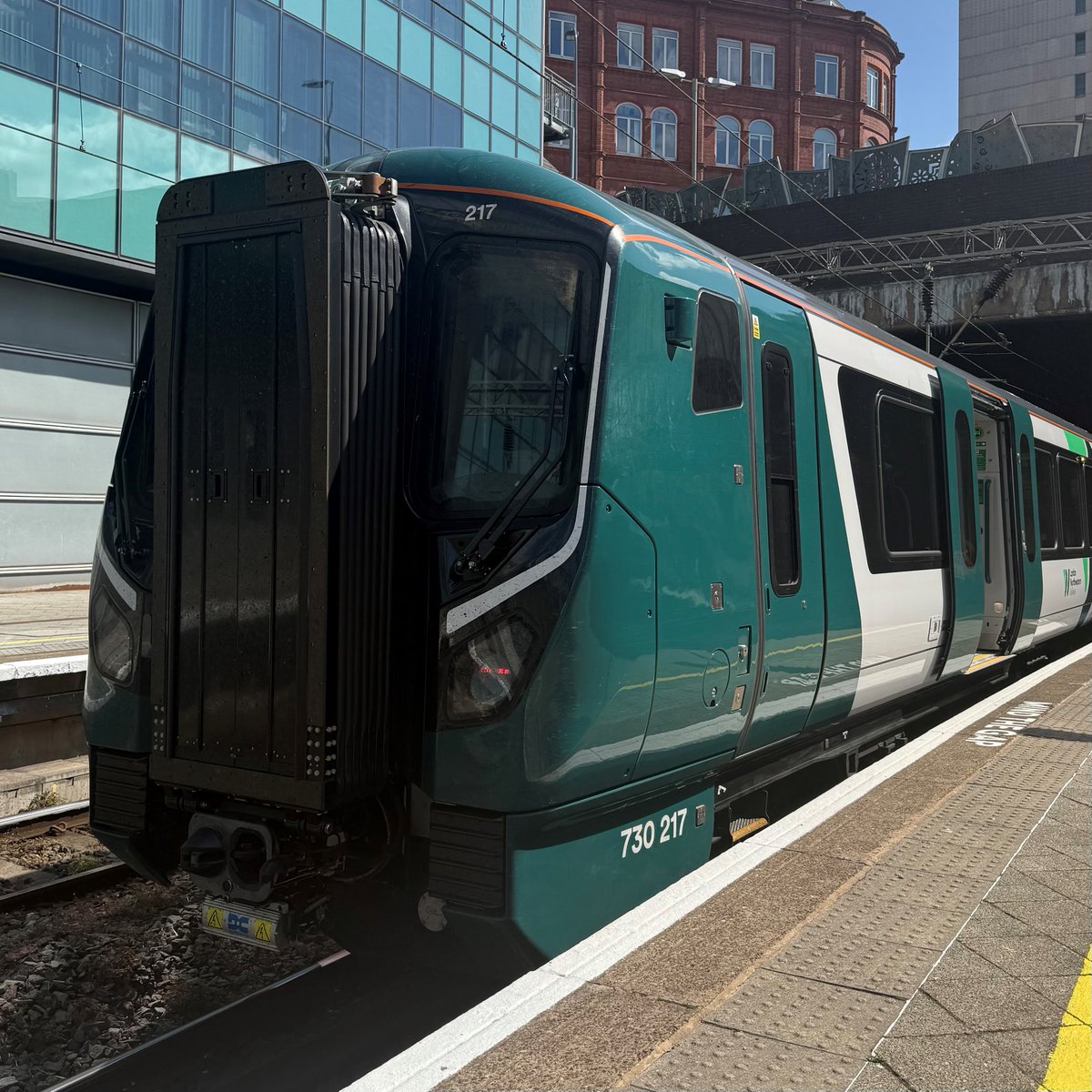 London Northwestern Railway tweet media