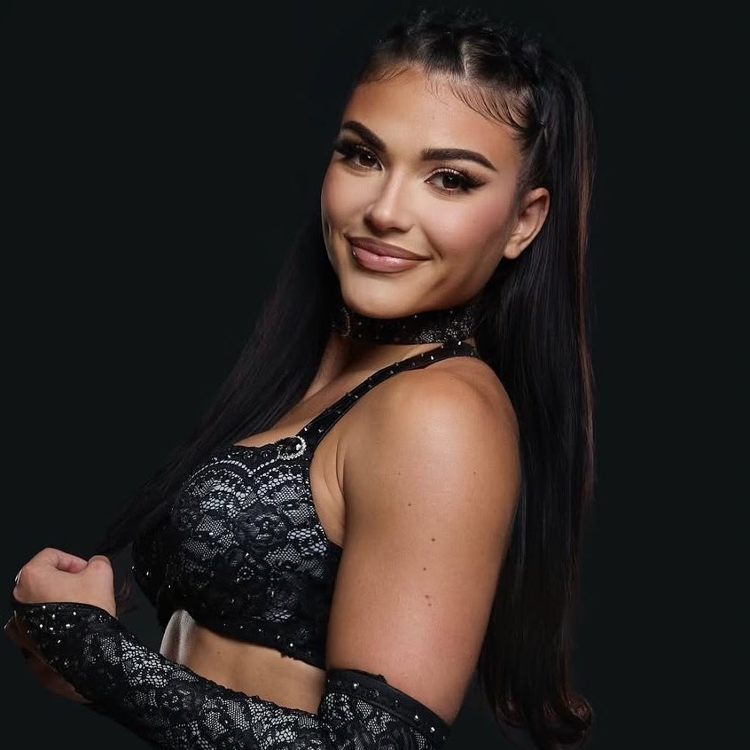 her face card is insane.