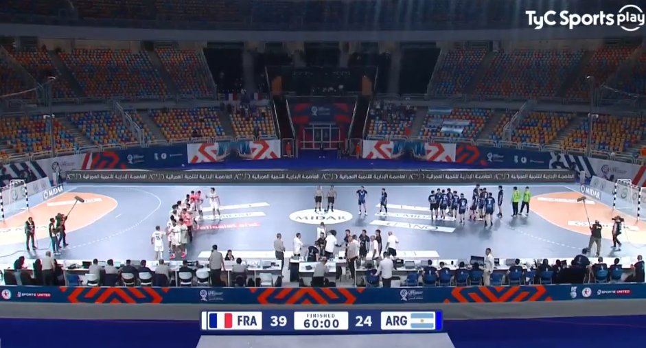 TyCSportsPlay's tweet photo. ¡No pudo ser para Argentina! 🇦🇷 Derrota 39-24 ante Francia 🇫🇷 en la segunda presentación de la Sub-19 en el Grupo F.
Mañana, el cierre de la fase ante México desde las 11:15.
#HandballEnTyCSports https://t.co/aNTHnO5jxh