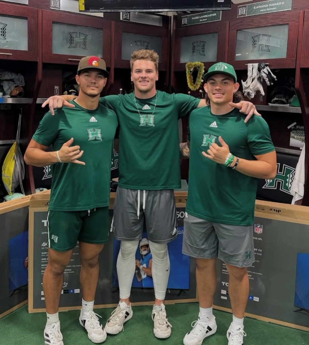 Gonna miss my Boyz!!! Go Be Great!! <a href="/KuniAidan/">aidan kuni</a> <a href="/UNMLoboBaseball/">UNM Baseball</a> <a href="/beeson_britton/">Britton Beeson</a> <a href="/CSUFBaseball/">CSF</a> 🤙🏾🤙🏾⚾️⚾️ See you in Fall Brit! Spring Season Kuni! <a href="/GCU_Baseball/">Grand Canyon Baseball</a> <a href="/RobDeMelloKHON/">Rob DeMello</a> <a href="/StephenTsai/">Stephen Tsai</a>