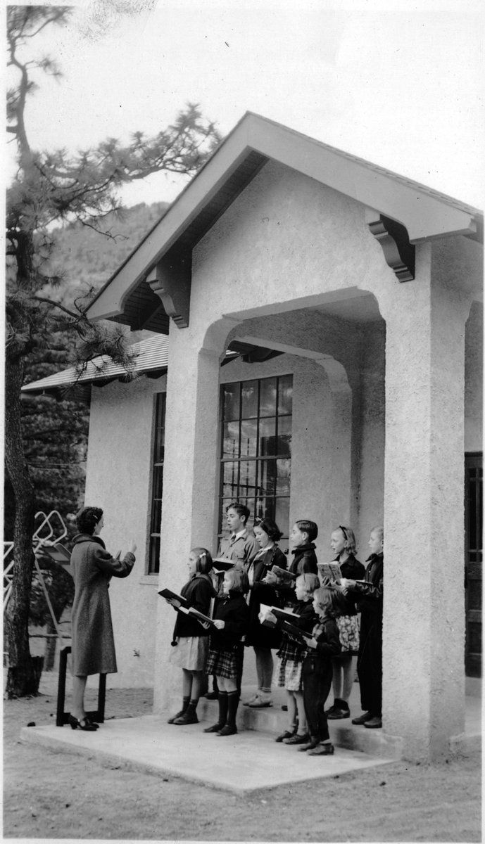 ppld's tweet photo. A lot has changed since these photos were taken in 1938 by John W. Gilles. Children still come to this historic building, but now it's to check out books and enjoy Library programs instead of for classes! Do you recognize this building?
#ColordoHistory #PublicLibrary #PPLD https://t.co/yFG0nEJz4J