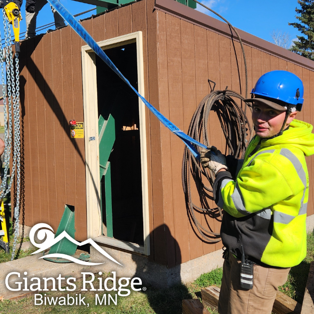 Giants Ridge celebrates up-and-coming lift mechanic Neale Leete with their Rise Up Challenge video entry.

Watch all five &amp; vote for your favorite. The winner will walk away with a $3,500 education grant from <a href="/Leitner_Poma/">Leitner-Poma of America</a>. Voting ends 8/15: saminfo.com/contest-awards… <a href="/GiantsRidge/">Giants Ridge</a>