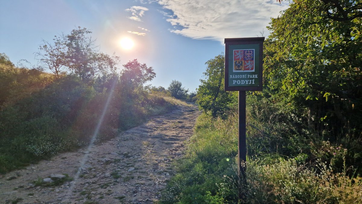 Just finished OKFF-0003 NP Podyji activation. CU tomorrow from next one
73, 44 de OK/OM2ZZ