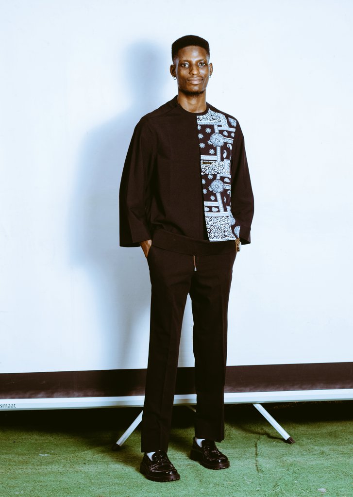 DrMadojutimi's tweet image. Allow me to re-introduce myself: 
Dr. MADOJUTIMI S.A🚀
MBChB(OGUN)🥰
God did after 8 freeking years🥰❤️
Alhamdulillah 🥶