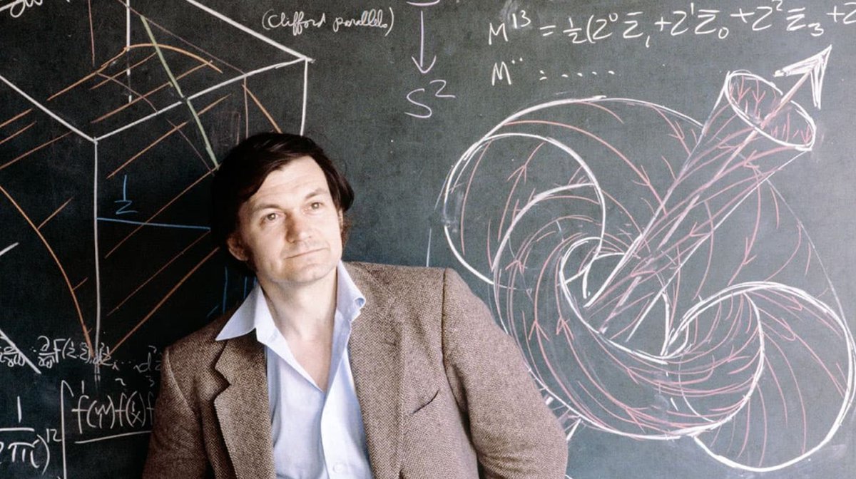 fermatslibrary's tweet image. Happy 94th birthday, Sir Roger Penrose! 🎉