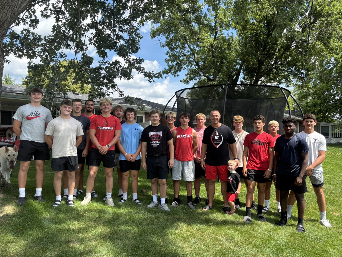 Annual LB cookout! 32 hotdogs, 16 cheeseburgers, 2 batches of  mac and cheese, 2 big bags of Doritos, 2 boxes of ice cream sandwiches, 36 gatorades, 40 waters, countless laughs and memories made. Blessed to coach this group. Special thanks to Shelby for everything. #GoSkins