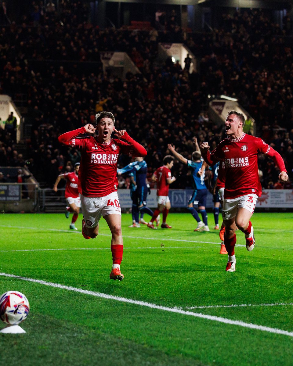 Football Eve …………