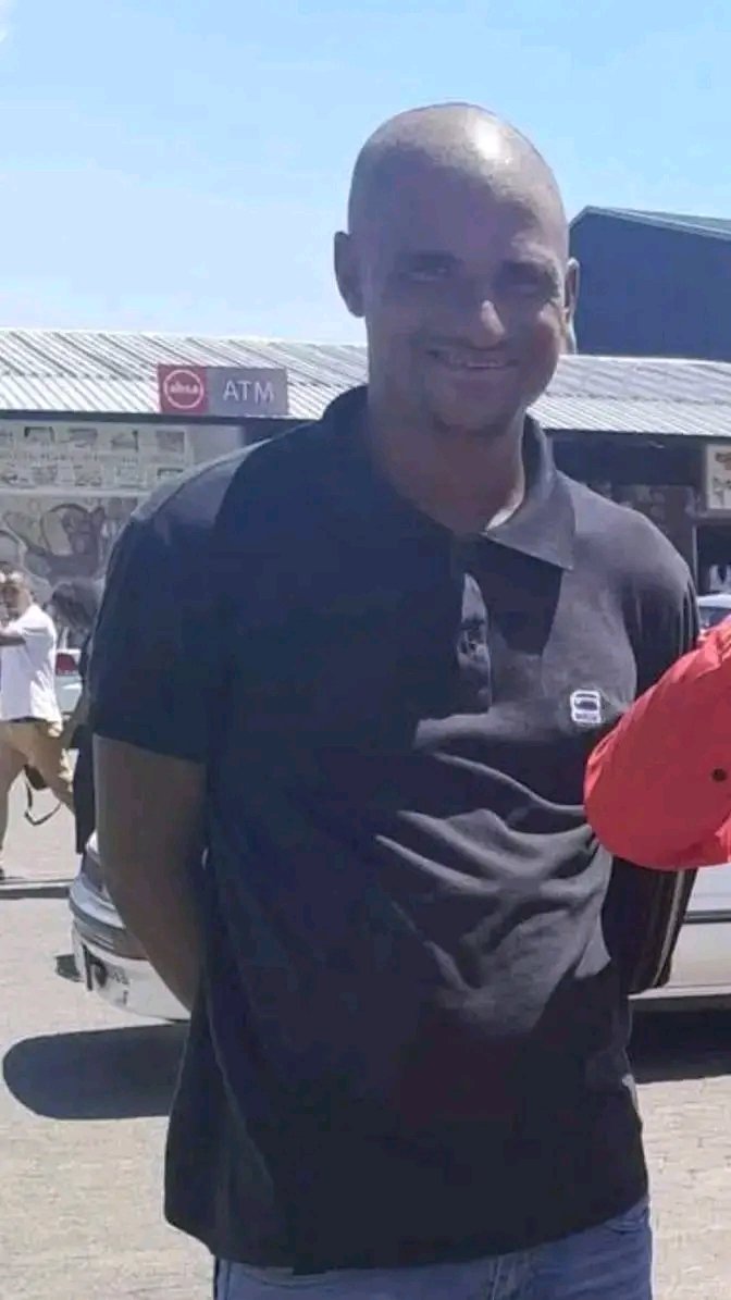 joy_zelda's tweet photo. His name is Ethon Watson he Raped and Killed his 4 year old daughter in Eldorado Park 

REMEMBER HIS NAME https://t.co/vPOSFxfVmr