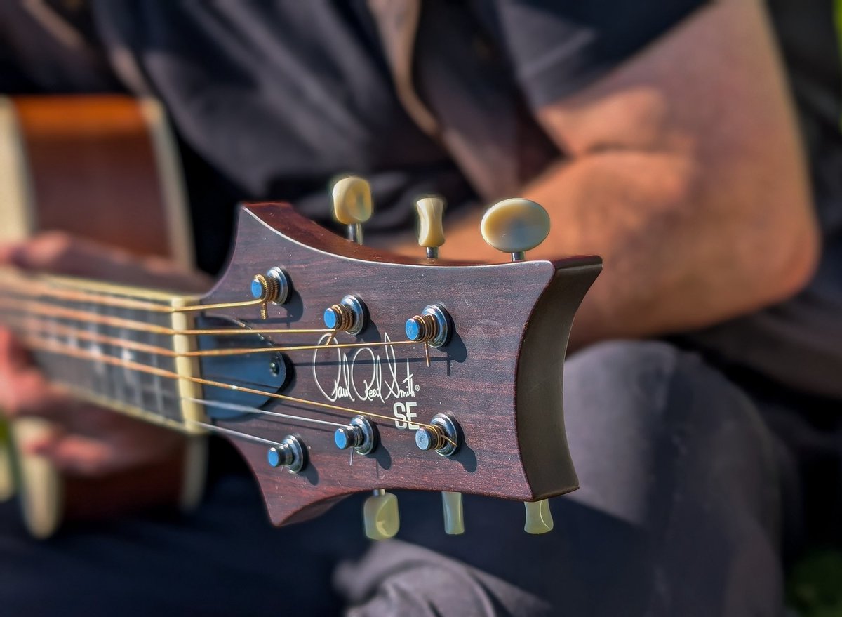 Wenn dein Liebster dir ein kleines Konzert im #Schlossgarten in #Karlsruhe gibt, dann ist das pures Glück. 

Und ja, ich liebe einfach alles daran!

#LiebeIstAlles #Dankbarkeit #schoenesgegendoofes #floodthezonemitschoenem