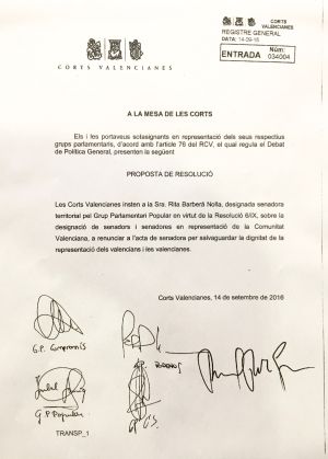 Albert #PaísValencià 🔻🇵🇸 (@_gafas_y_reloj_) on Twitter photo La hoy alcaldesa de València, María José Catalá <a href="/mjosecatala/">María José Catalá</a>, era diputada en Les Corts cuando su partido allí, el <a href="/ppcv/">Partido Popular Comunitat Valenciana</a>, votó para exigir a Rita Barberá la devolución de su acta como senadora tras conocer su imputación.
De verdad, lecciones y moralinas de esta tropa NI UNA. La hoy alcaldesa de València, María José Catalá <a href="/mjosecatala/">María José Catalá</a>, era diputada en Les Corts cuando su partido allí, el <a href="/ppcv/">Partido Popular Comunitat Valenciana</a>, votó para exigir a Rita Barberá la devolución de su acta como senadora tras conocer su imputación.
De verdad, lecciones y moralinas de esta tropa NI UNA.