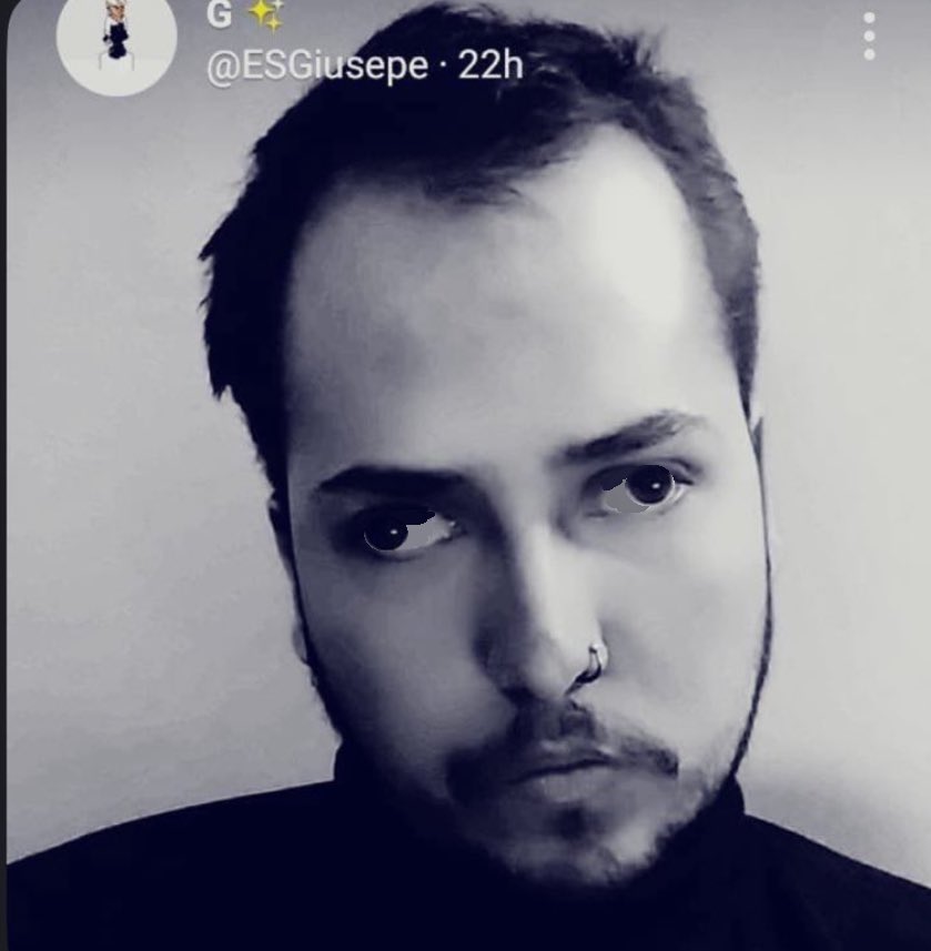 VirtualBTF's tweet image. Esta es mi cuenta secundaria.
Me presento me llamo Giuseppe alias el calvo, tengo estrabismo, soy negro(por eso uso en todas mis fotos filtros b&amp;amp;w).
Mi cuenta principal: @giusepe_es 

ESTÁ CUENTA SOLO LA USARÉ CUANDO ME BANEEN