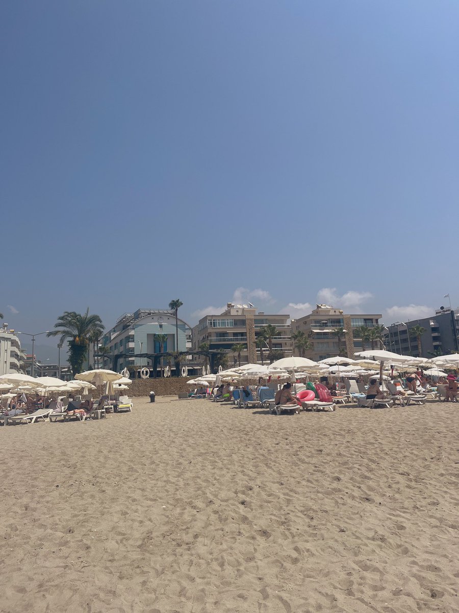 Ens5455's tweet photo. 🇹🇷 with my lovely bf🥰 https://t.co/ZmpuKVeaEO